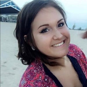 Meet your Posher, Sydney